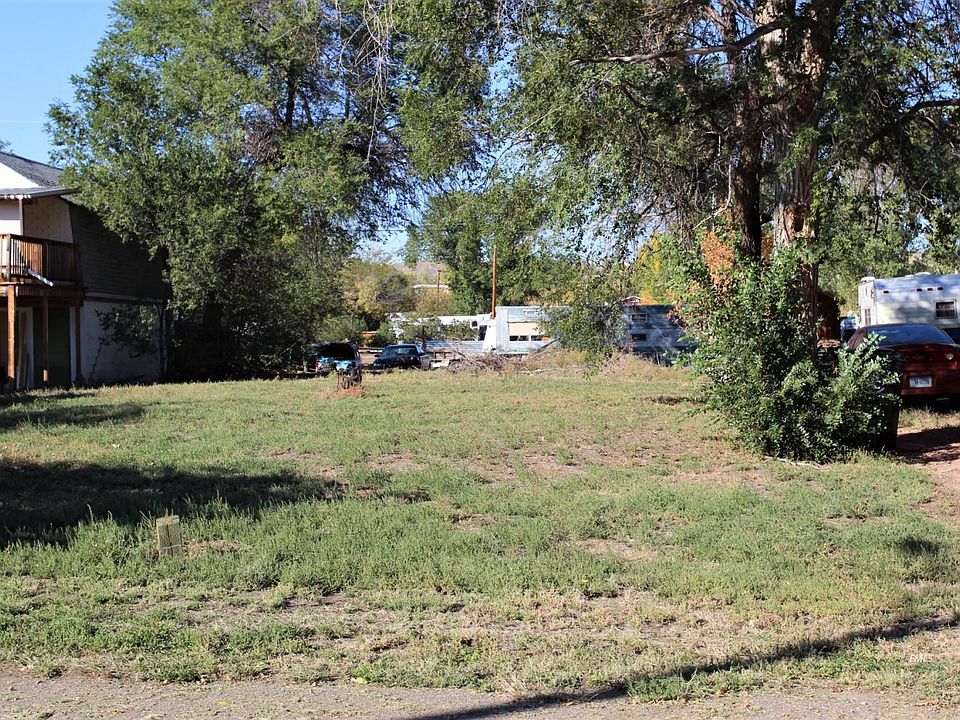 1st image of 211 Hawley St