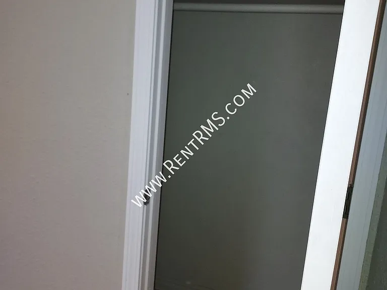 2430 SE Minnesota Ave — Photo 20