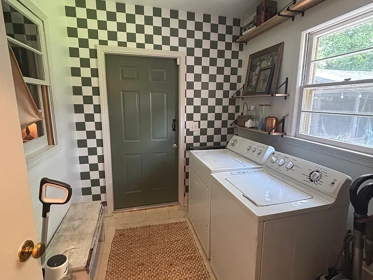 3836 Conrad Dr — Photo 13