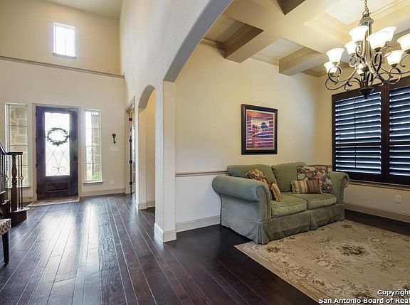 4th image of 8455 Sierra Hermosa