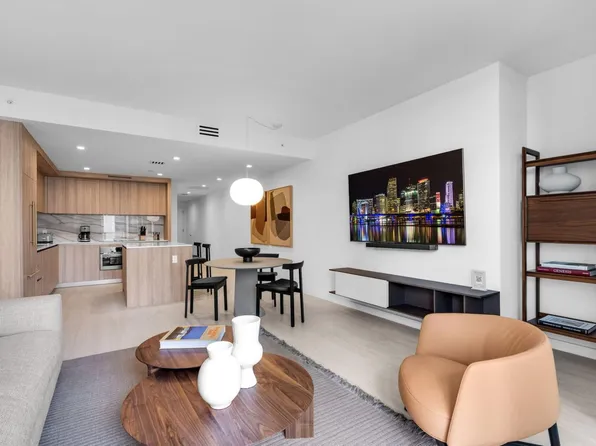 99 SE 5th St Floor 16-ID1540981P, Miami, FL 33131