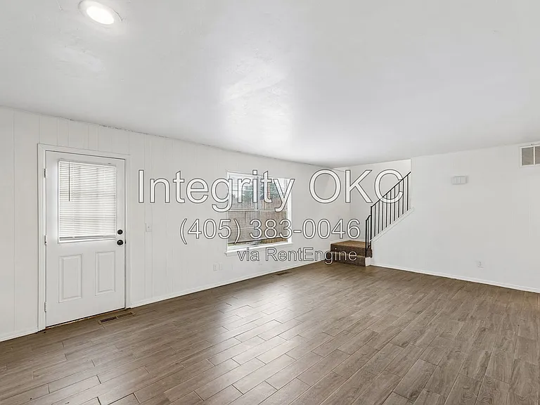 8514 Candlewood Dr — Photo 14