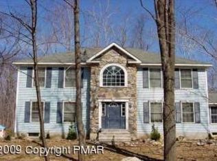 5825 Sioux Cresc, Tobyhanna, PA