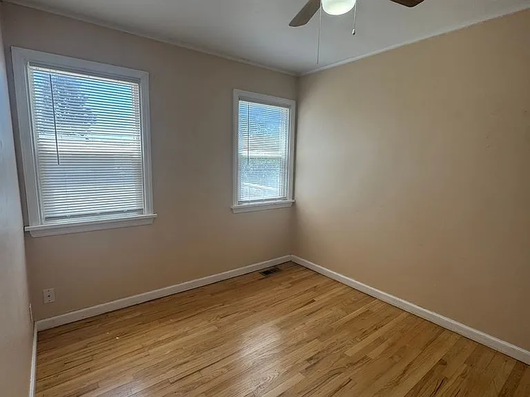 1818 Birch St — Photo 7