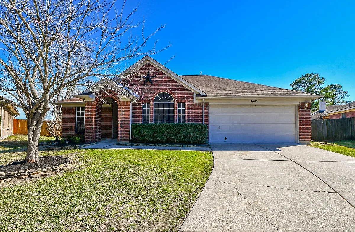 Building Photo - 9307 Tree Branch Dr