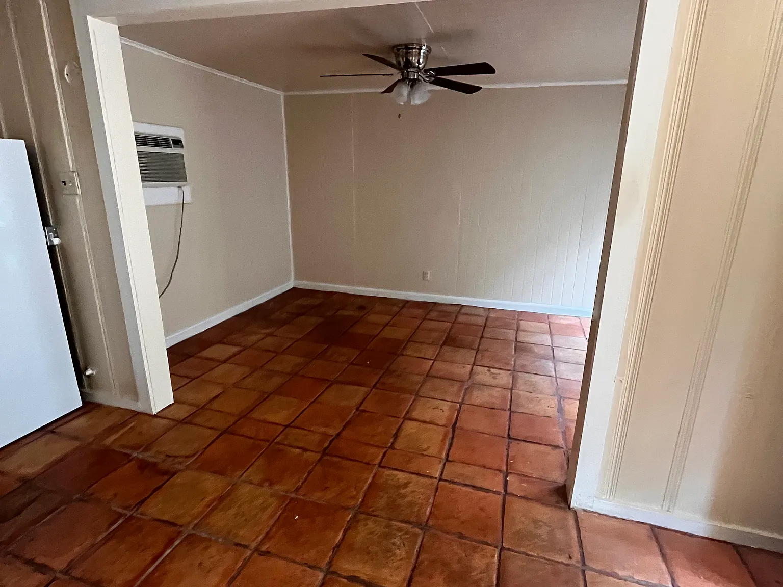 5108 Bayard Ln — Photo 2