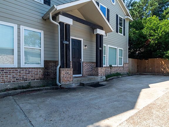 3rd image of 1421 Avenue 20 1/2 St #A/b