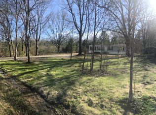 38 Carson Dr, Seale, AL 36875