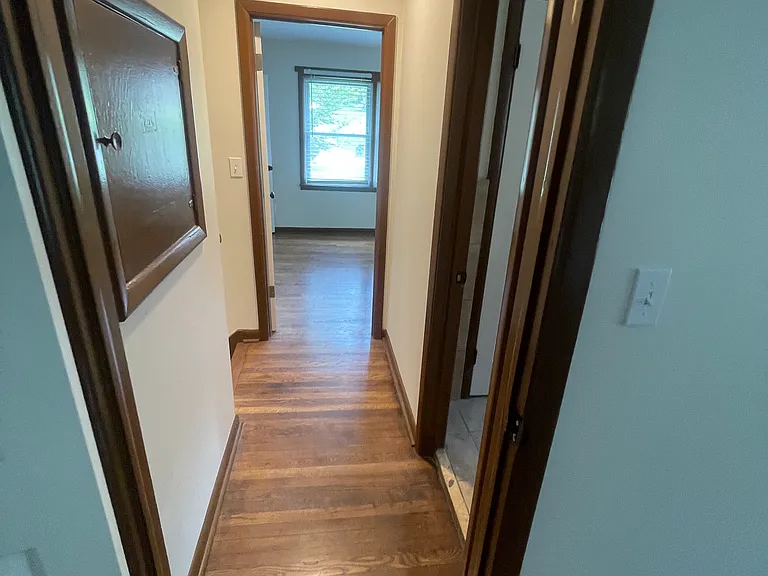 256 Oakcliff Ct NW — Photo 8