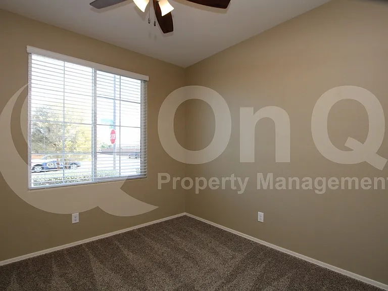 2620 S 116th Dr — Photo 8