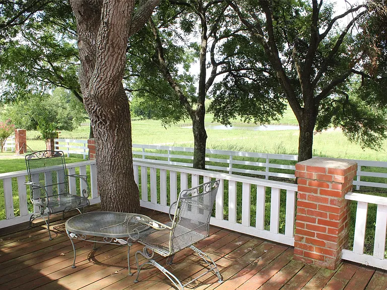 14808 Whitman Rd — Photo 17
