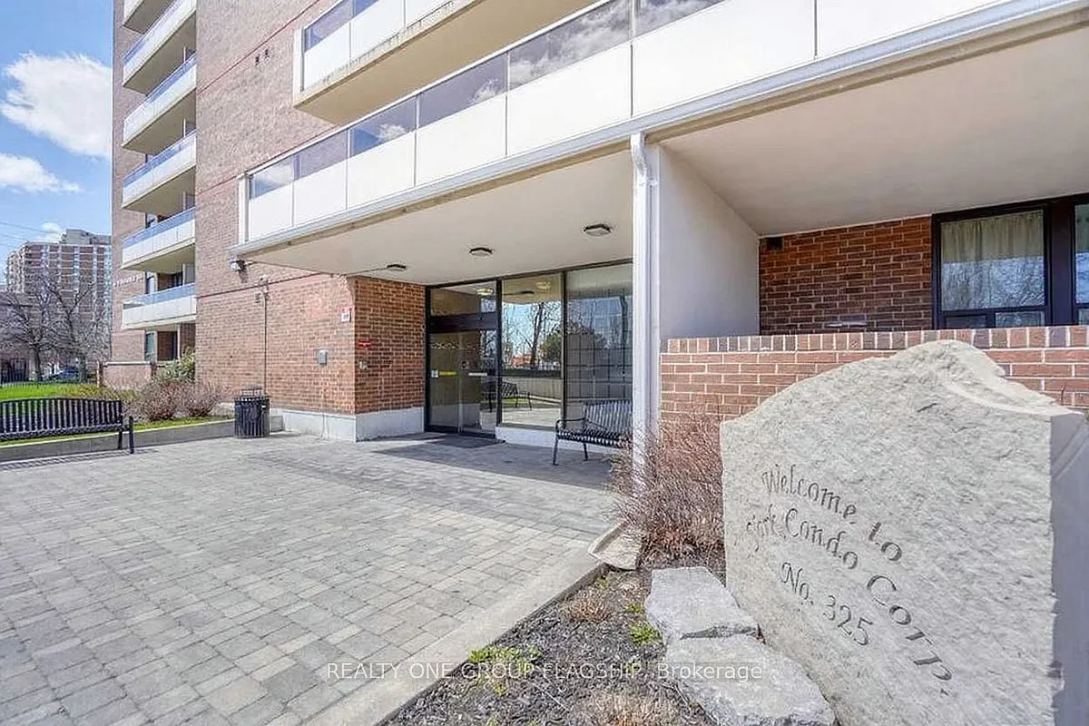 Building Photo - 15 Torrance Rd #1209