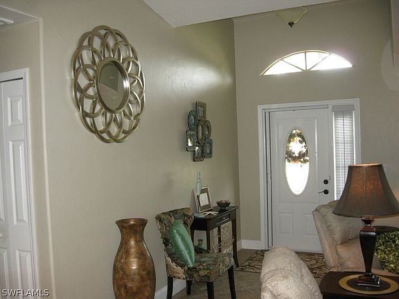 3rd image of 2808 SW 17th Place Cpe
