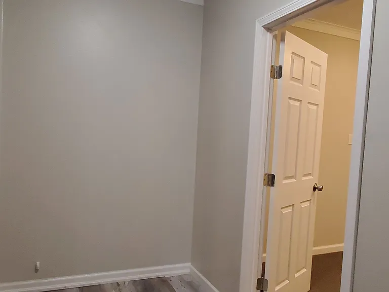 8700 Fulton St — Photo 23