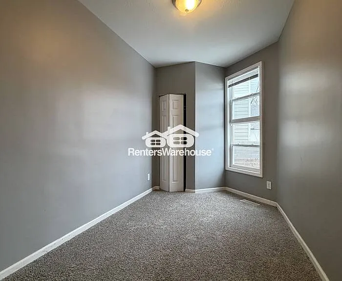 2540 12th Ave S #2 — Photo 13
