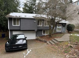 1125 211th Pl NE, Sammamish, WA