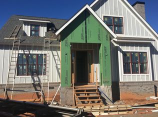 103 Fairoaks Dr, Williamston, SC 29697