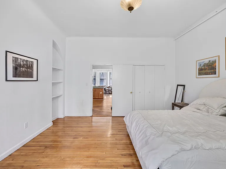 631 W End Ave #1 — Photo 14