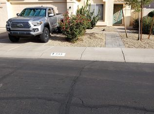 735 S Camellia Dr, Chandler, AZ 85225