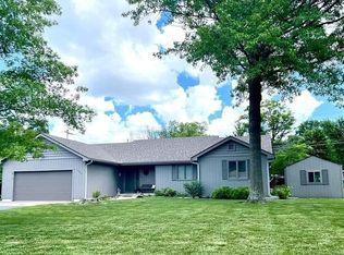 1505 S Apple Ln, Ottawa, KS 66067