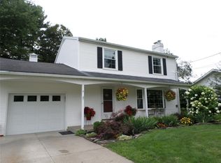 2 Cooper Dr, Apalachin, NY 13732