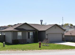 1302 W Robin St, Ozark, MO 65721