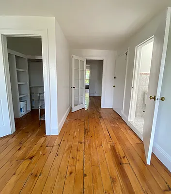 Rented by Compass | media 17