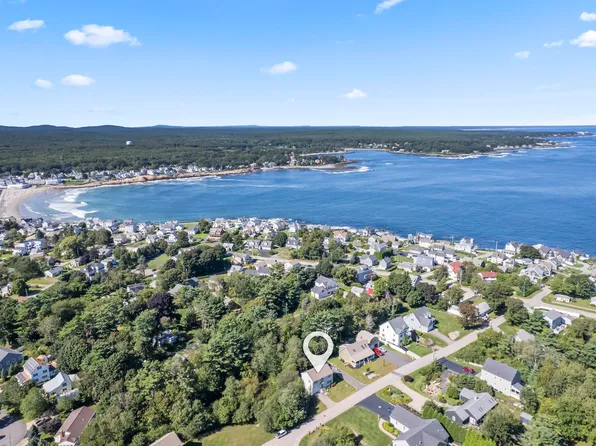 23 Fort Hill Avenue Ext, York, ME 03909