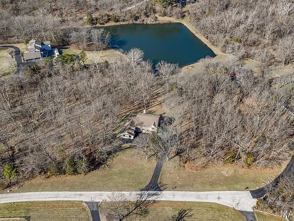 4th image of 2015 Wakefield Farm Rd