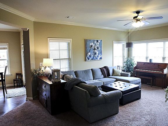 5th image of 9308 Autumnbrooke Way