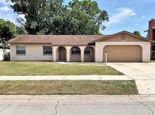 1329 N Shangri La Dr, Daytona Beach, FL 32119