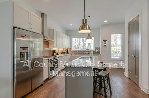 3009 Delaware Ave Photo 1