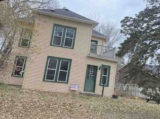 807 Park St, Anoka, MN 55303