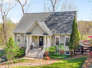 10 Mechunk Ter, Palmyra, VA