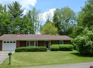 819 Freedom Dr, West Jefferson, NC 28694