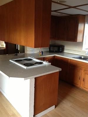 4th image of 641 Bozarth Ave