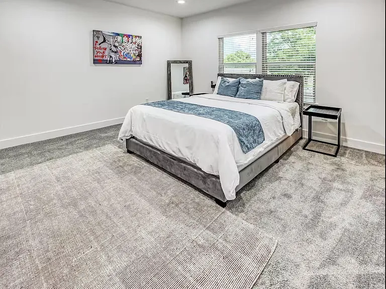5215 Farmer St — Photo 17