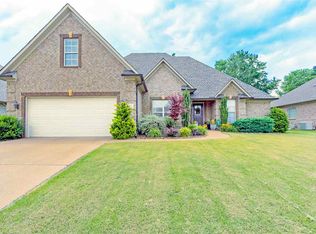 12 Cedar Crest Cv, Jackson, TN 38305