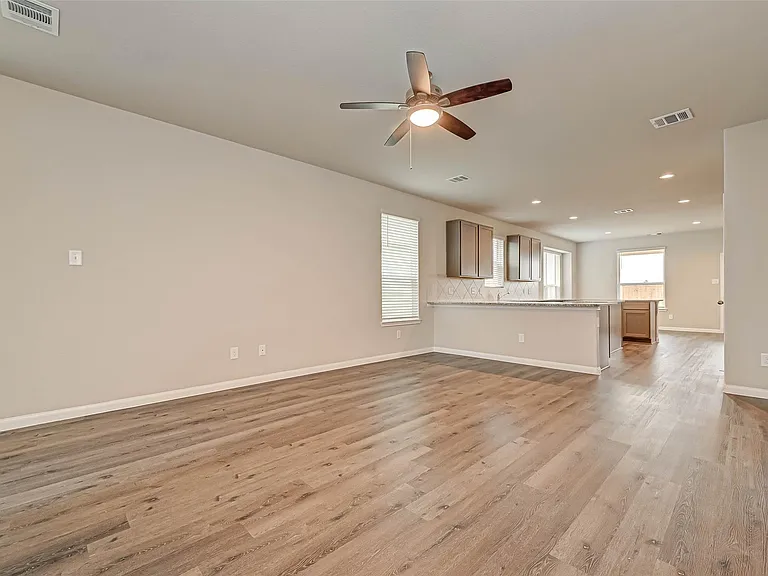 2507 Steelhead Dr — Photo 5