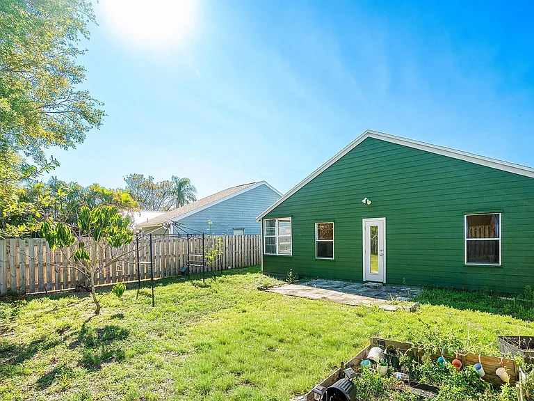 7883 Blackwood Ln — Photo 26