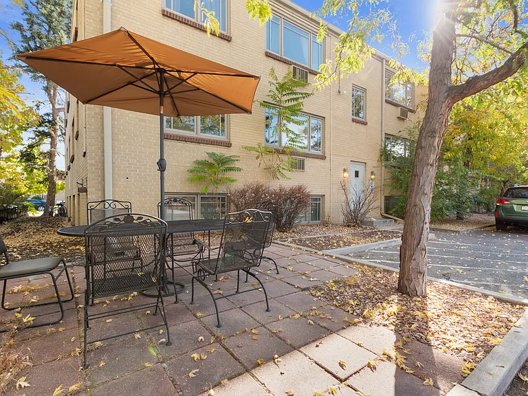 969 S Pearl St #303 — Photo 21