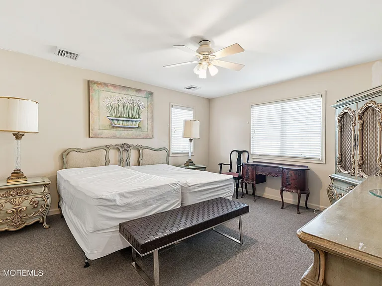 3 Cypress Ave — Photo 27