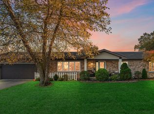 121 7th Ave NW, Demotte, IN 46310