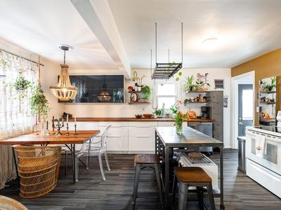 4481 South Taylor AVENUE, Milwaukee, WI, 53207