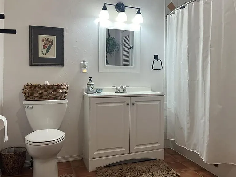 10 Oak Ct — Photo 18