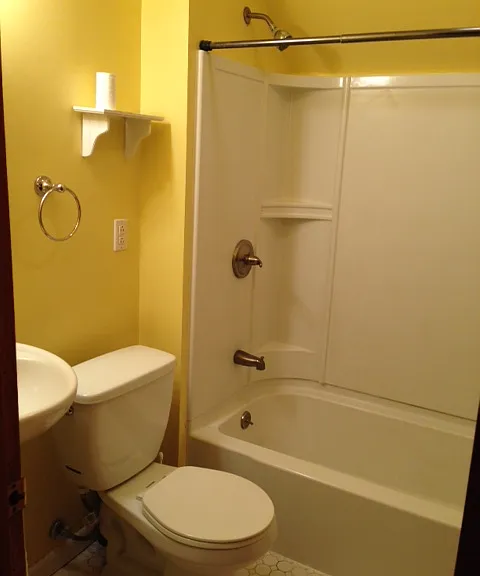 91 17th St #2 — Photo 15