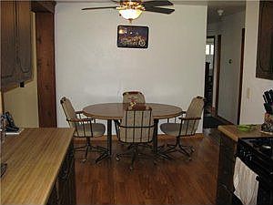 5th image of 190 Brookwood Dr
