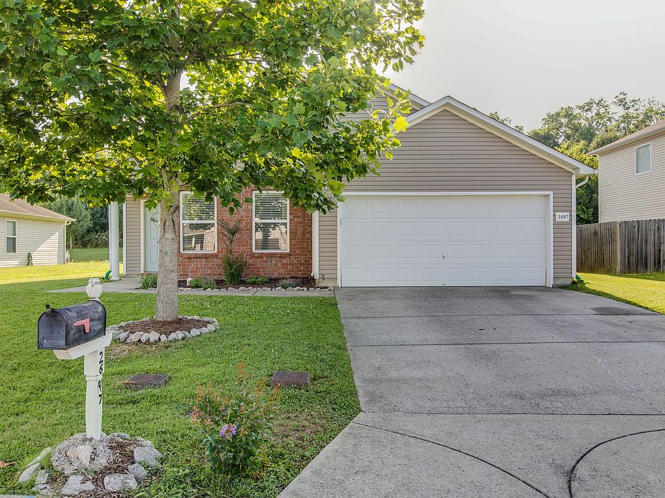 1st image of 2697 Sutherland Dr