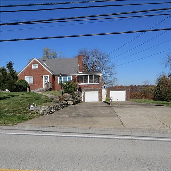 405 Dorseyville Rd photo 1