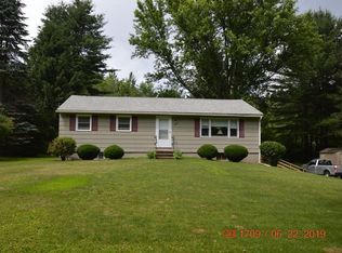 651 Sterling Rd, Lancaster, MA 01523